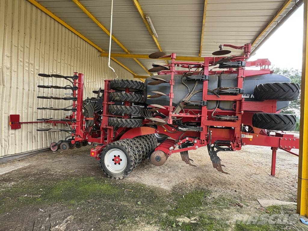 Horsch Focus 6 TD Mechanické sejačky