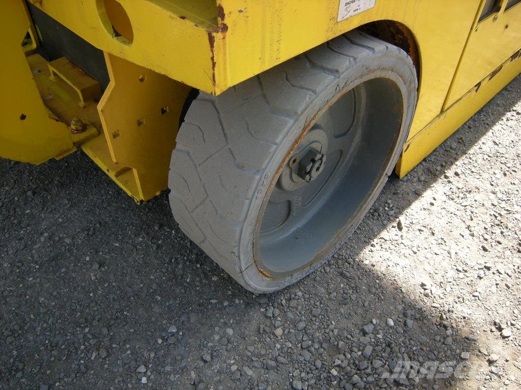 Genie GS 4047 (ID1234) Žirkliniai keltuvai