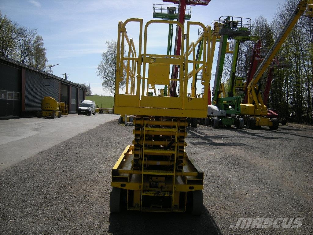 Genie GS 4047 (ID1234) Žirkliniai keltuvai