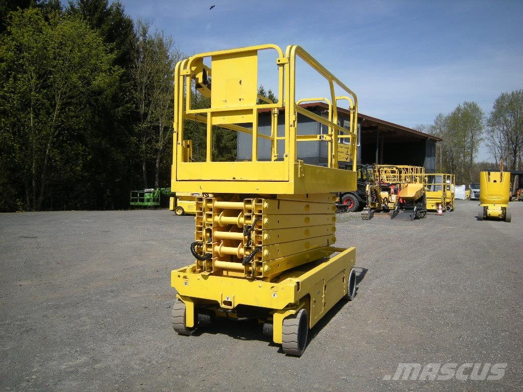 Genie GS 4047 (ID1234) Šķerveida pacēlāji