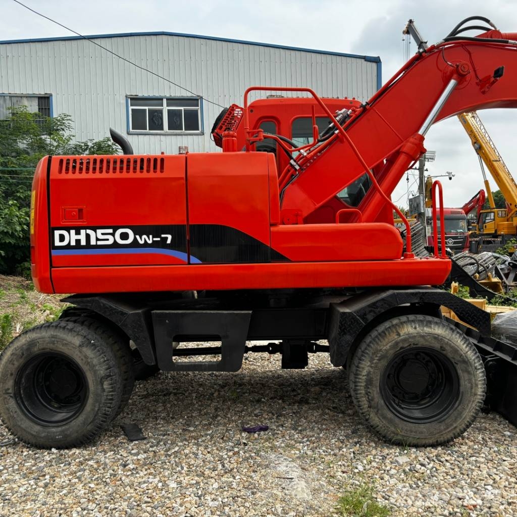 Doosan DH 150 W-7 Mobilbagger