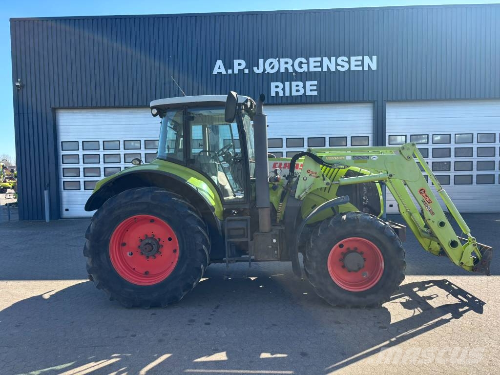 Claas Axion 810