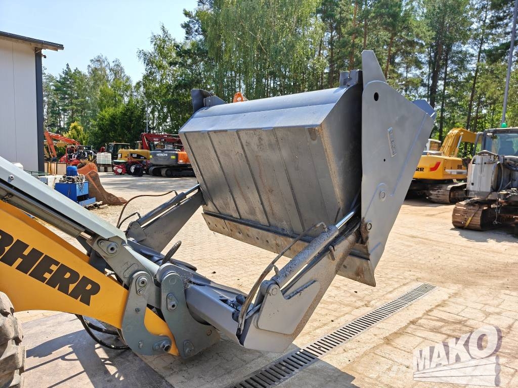 Liebherr L546 لوادر بعجل