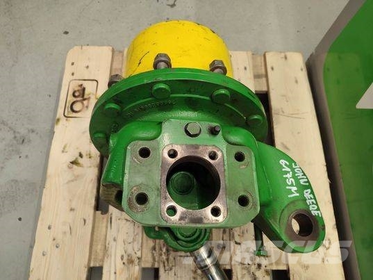 John Deere 6175M (755061006619) portal axle Transmisijos