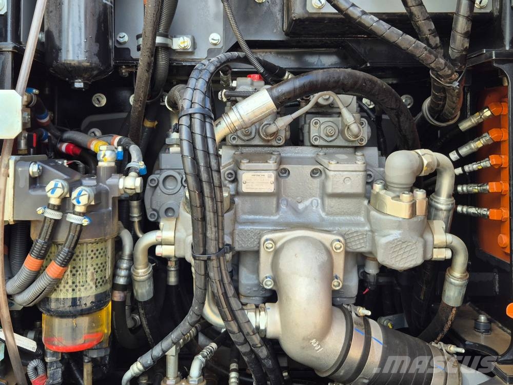 Hitachi ZX 180 W-7 Lastik tekerli ekskavatörler