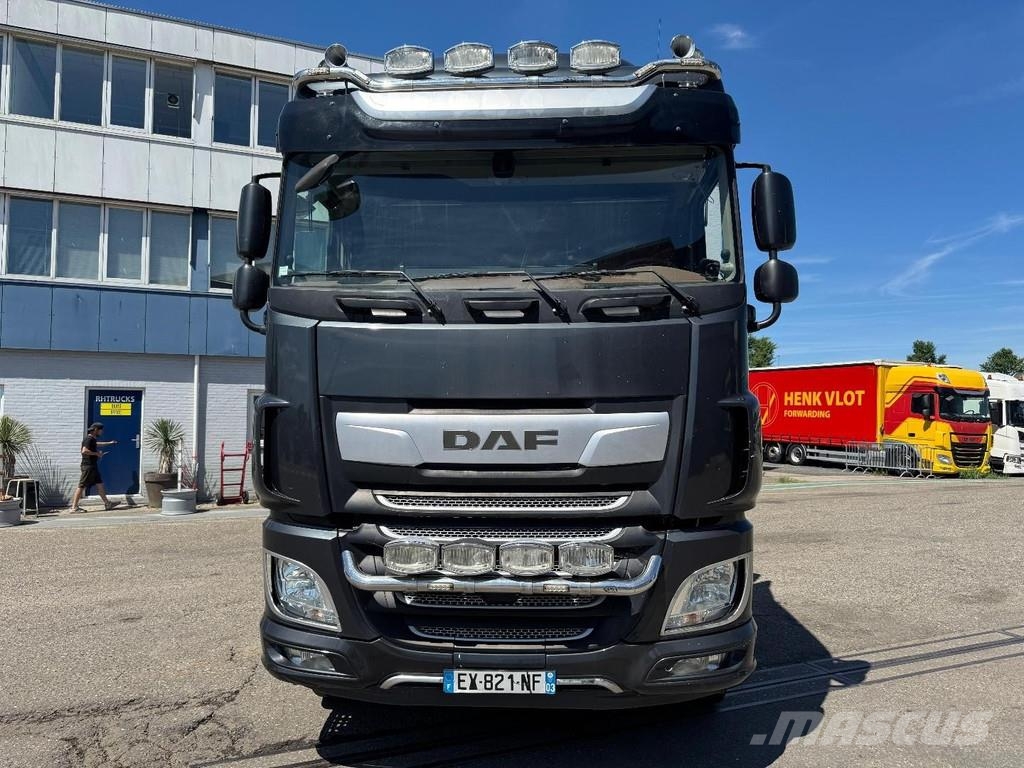 DAF XF 530 6X4 EURO 6 + JONSERED J1620ZT 93 CRANE Timber trucks