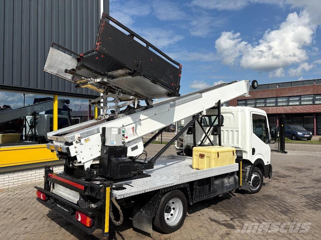 Nissan NT400 + 29 METER LADDER/MOVER + HYDROLIC + WORKS P Avtokošare