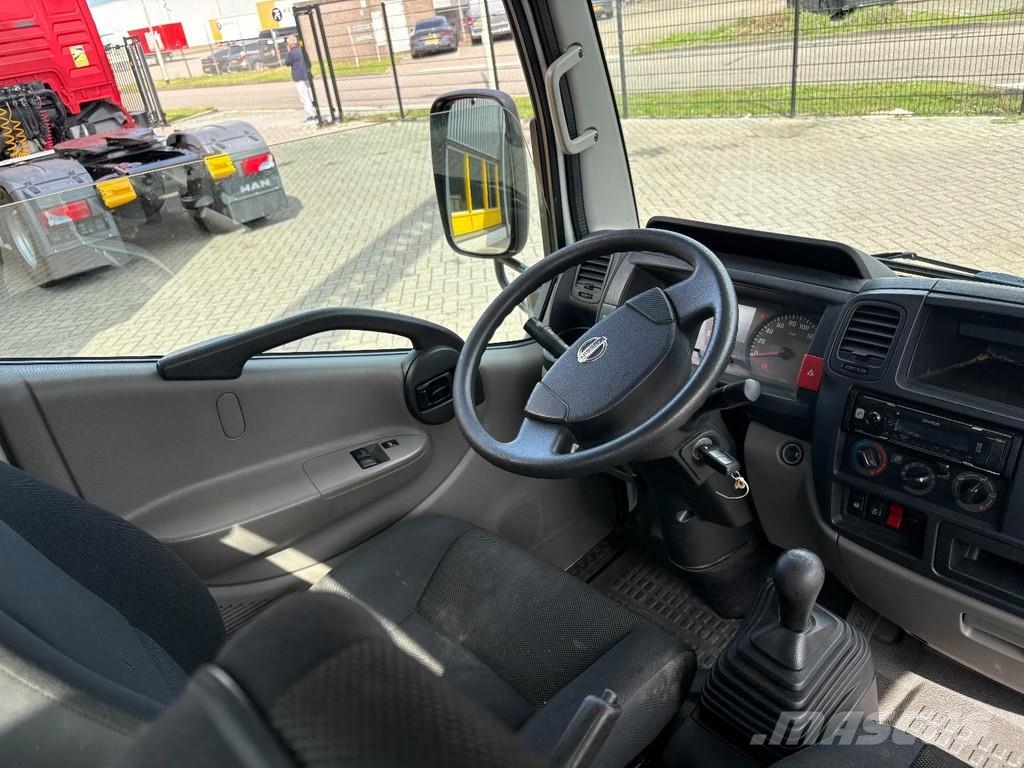 Nissan NT400 + 29 METER LADDER + HYDROLIC + WORKS PERFECT Auto korvtõstukid