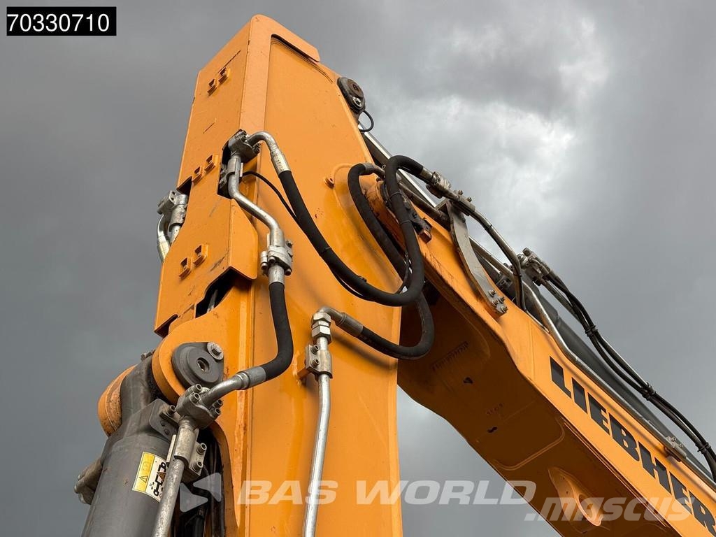 Liebherr R926 LC حفارات زحافة