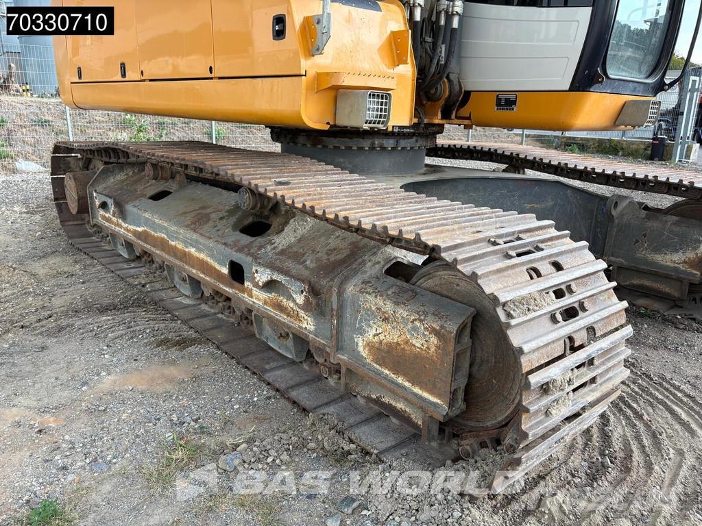 Liebherr R926 LC حفارات زحافة