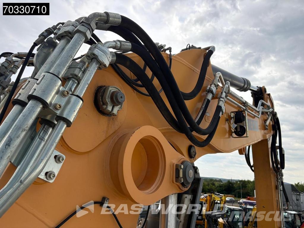 Liebherr R926 LC حفارات زحافة