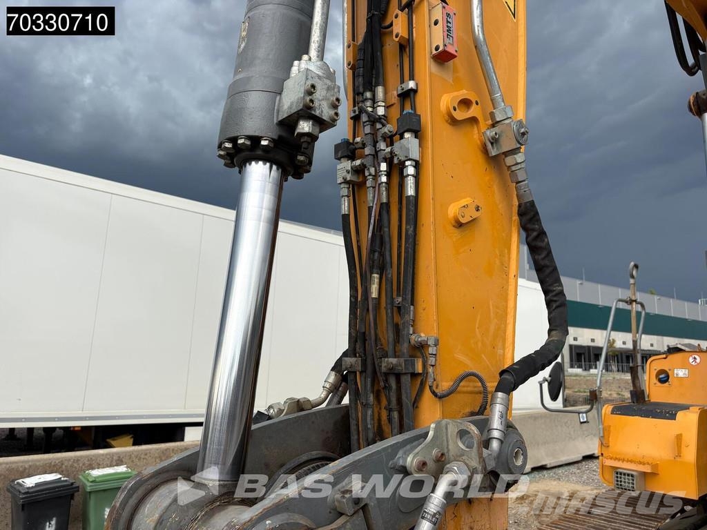 Liebherr R926 LC حفارات زحافة