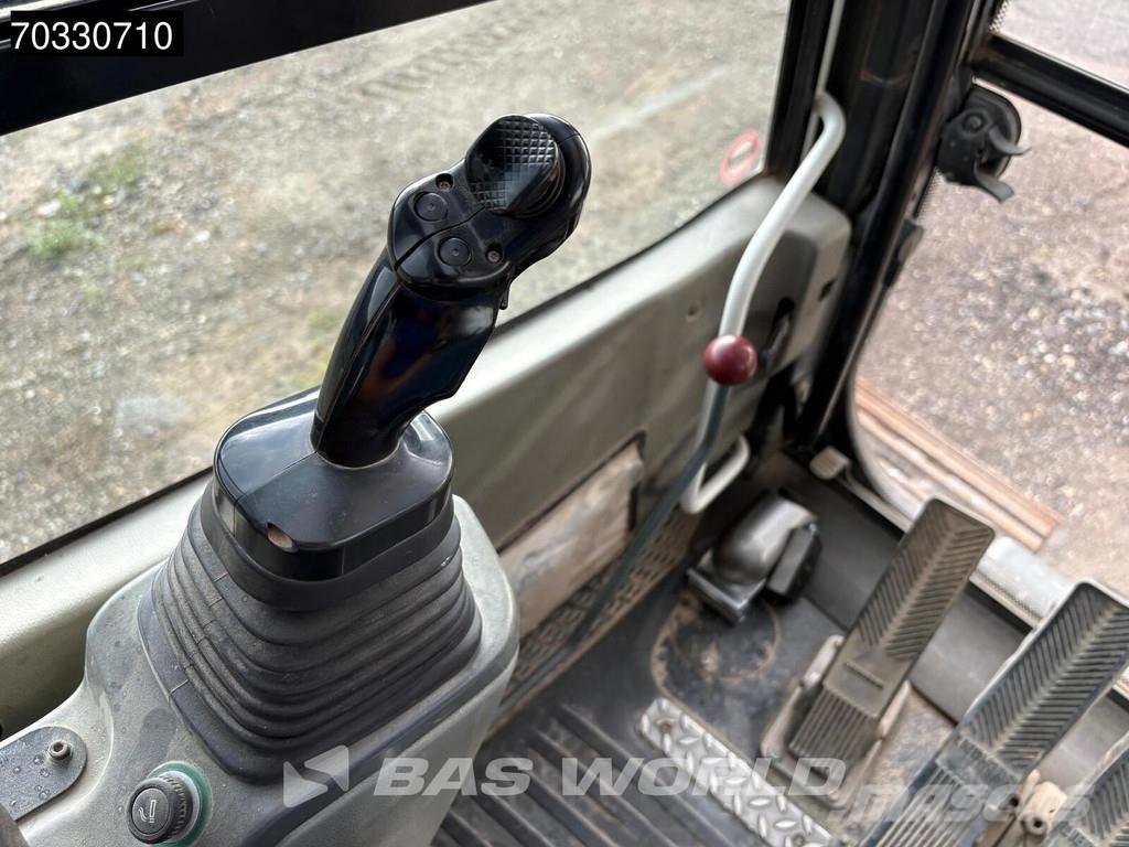 Liebherr R926 LC حفارات زحافة