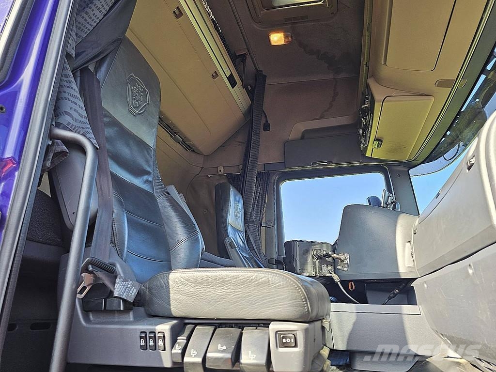 Scania R560 V8 6X2 Tractor Units