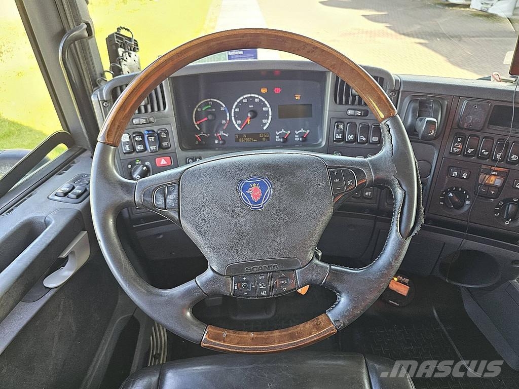 Scania R560 V8 6X2 Tractor Units