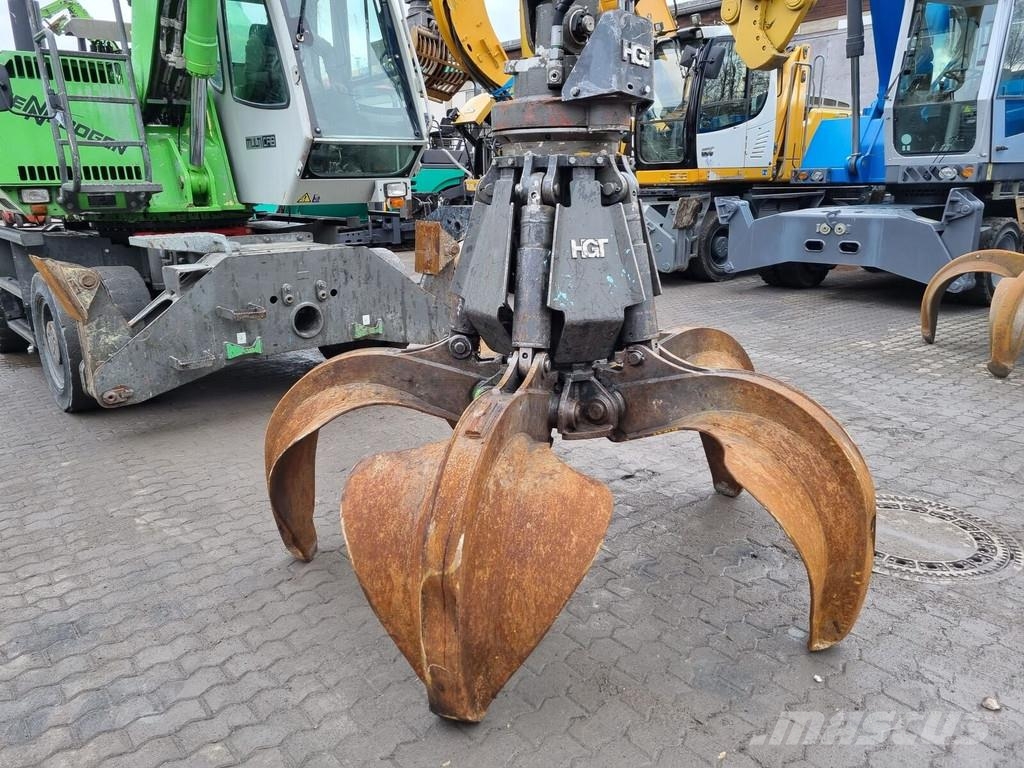 Sennebogen 818 Waste / industry handlers