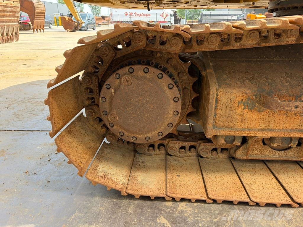 CAT 323 07A Long Reach Trible Ready حفارات زحافة