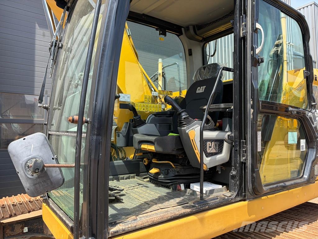 CAT 323 07A Long Reach Trible Ready حفارات زحافة