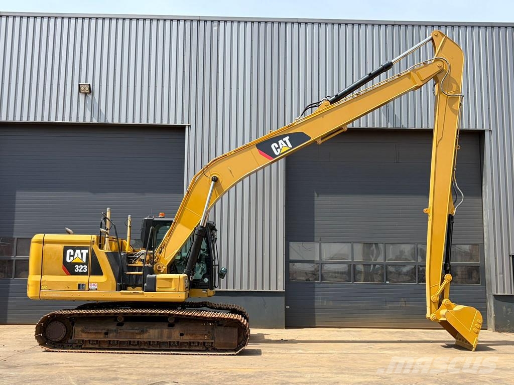 CAT 323 07A Long Reach Trible Ready حفارات زحافة