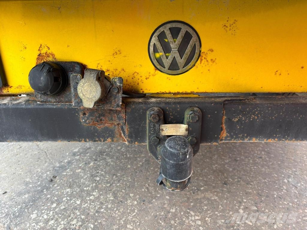 Volkswagen Lt 35 4x2 DOKA PRITSCHE أخرى