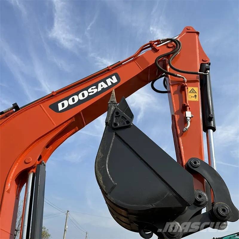 Doosan DX 60 Minigravemaskiner