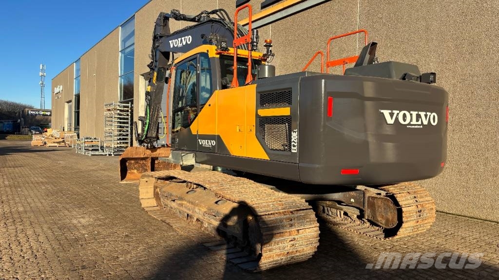 Volvo EC 220 E Верижен екскаватор
