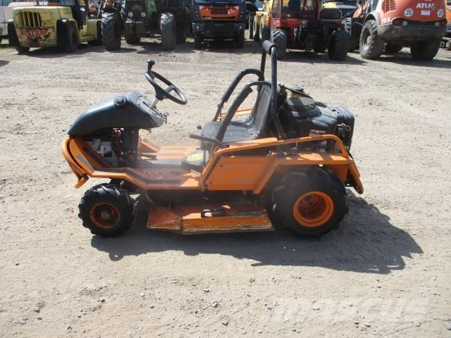 AS Motor AS 911 Enduro Aufsitz-Allmäher الوقوف على جزازات