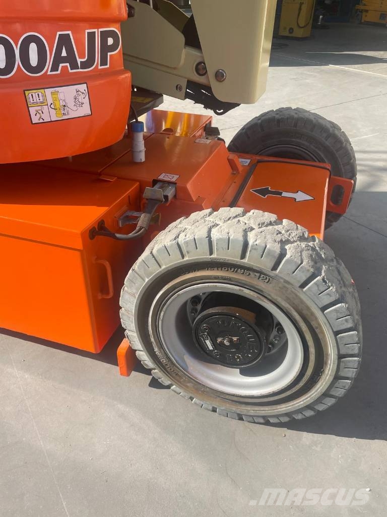 JLG E 300 AJP رافعات سلة مفصلية