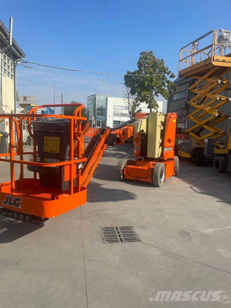 JLG E 300 AJP رافعات سلة مفصلية