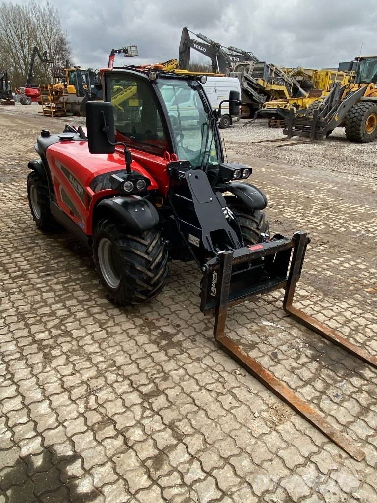Manitou ULM412 Telescopic handlers