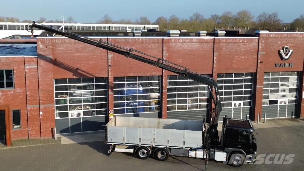 Volvo FM 370 6x2*4 - HIAB X-Hiduo 188 E-5 Crane with rem Grúas todo terreno