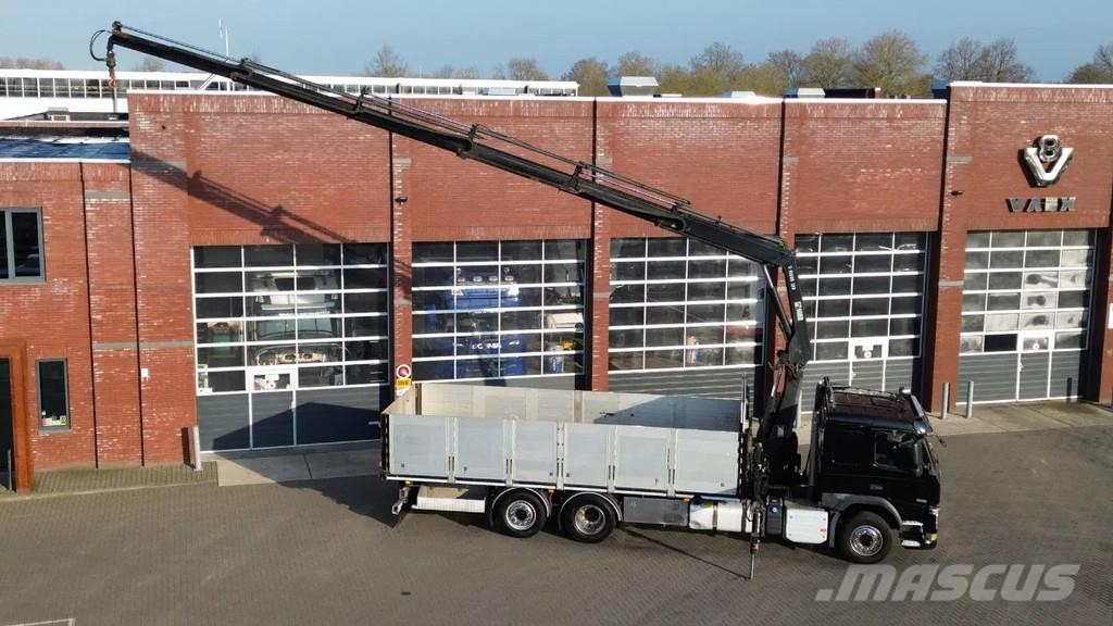 Volvo FM 370 6x2*4 - HIAB X-Hiduo 188 E-5 Crane with rem Grúas todo terreno