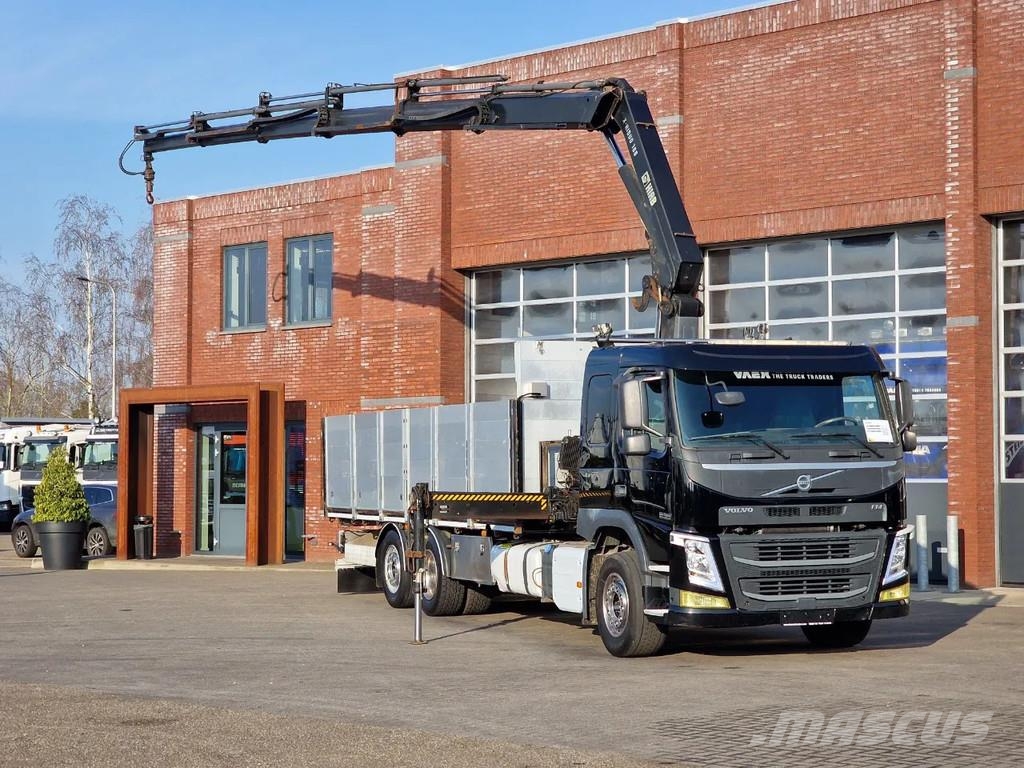 Volvo FM 370 6x2*4 - HIAB X-Hiduo 188 E-5 Crane with rem Grúas todo terreno