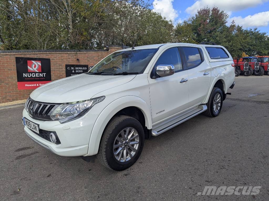 Mitsubishi L 200 Automobili