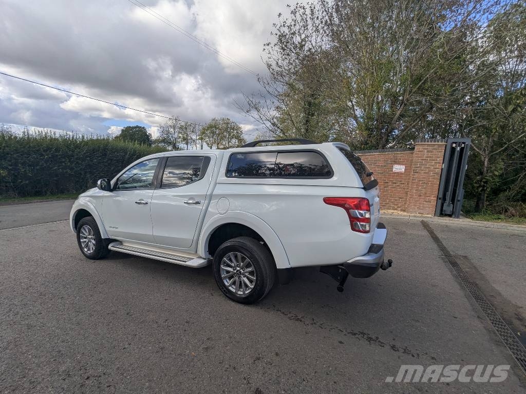 Mitsubishi L 200 Automobili