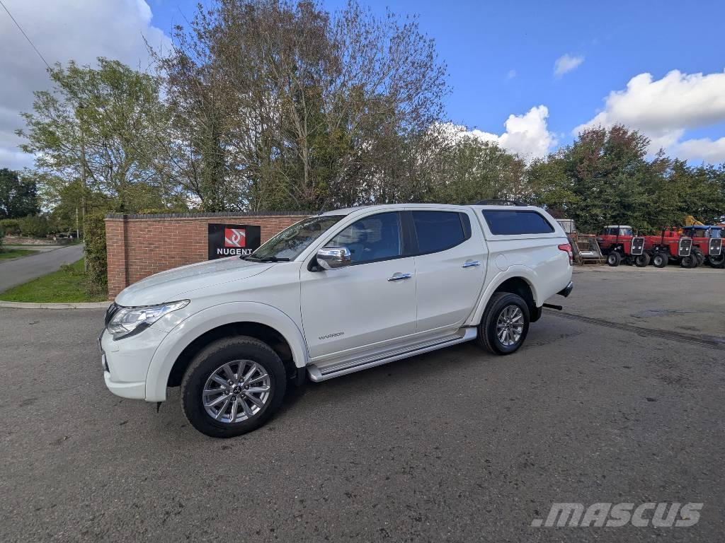 Mitsubishi L 200 Automobili