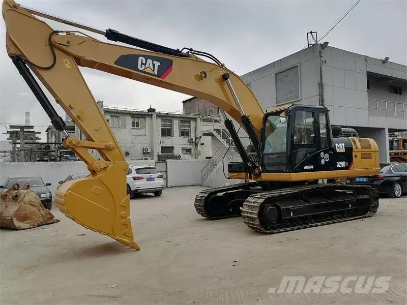 CAT 329 D Roomikekskavaatorid