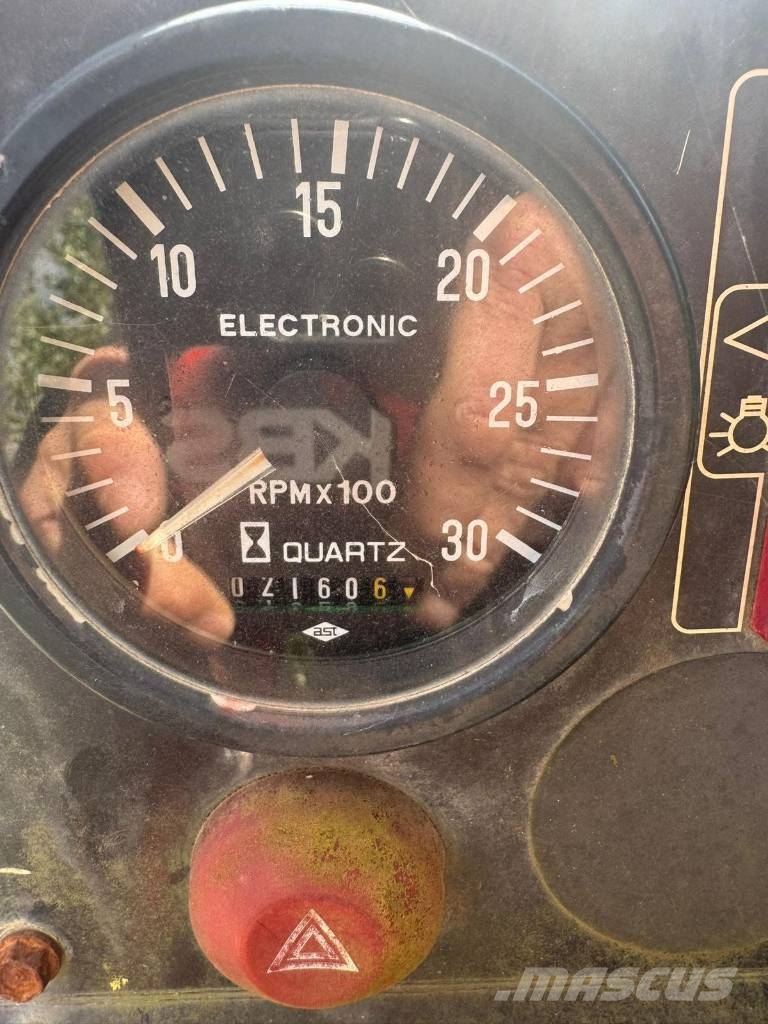 Marini MF 331 Επίστρωση ασφάλτου