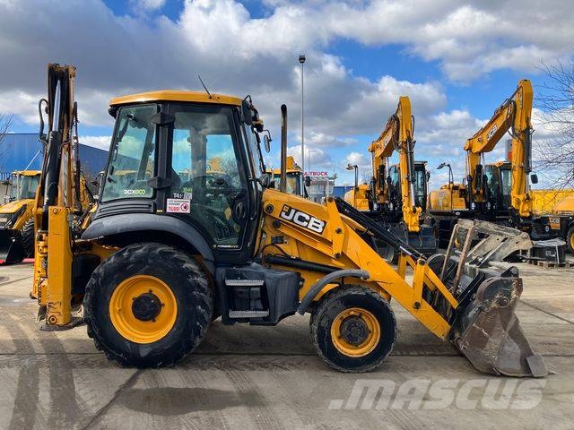 JCB 3 CX Backhoe loaders