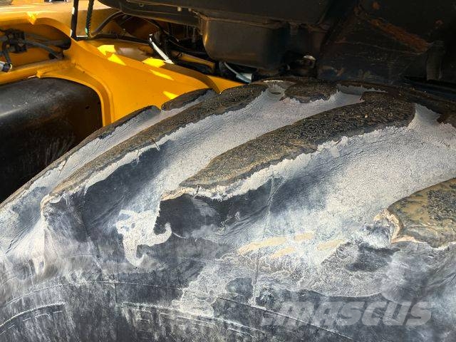 JCB 3 CX Backhoe loaders