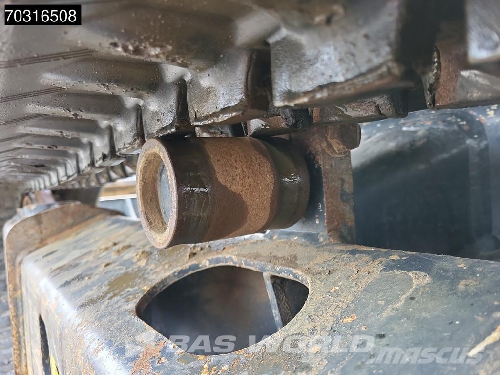 Komatsu PC55 MR-5E0 Mini rýpadlá < 7t