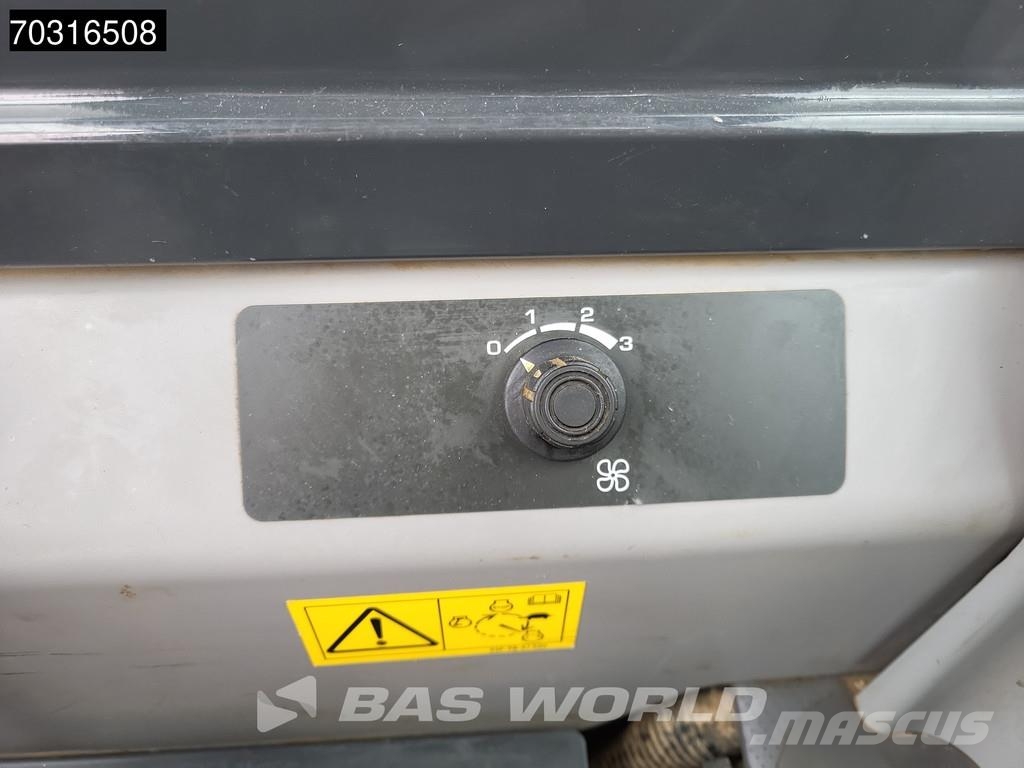 Komatsu PC55 MR-5E0 Mini rýpadlá < 7t