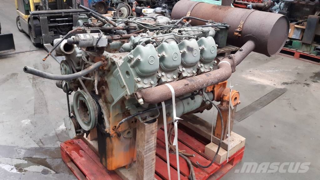 Mercedes-Benz OM 422 Motoren