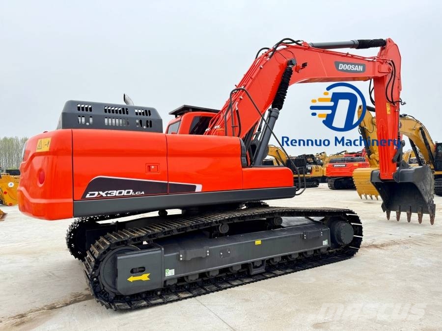 Doosan DX 300 LCA Lánctalpas kotrók