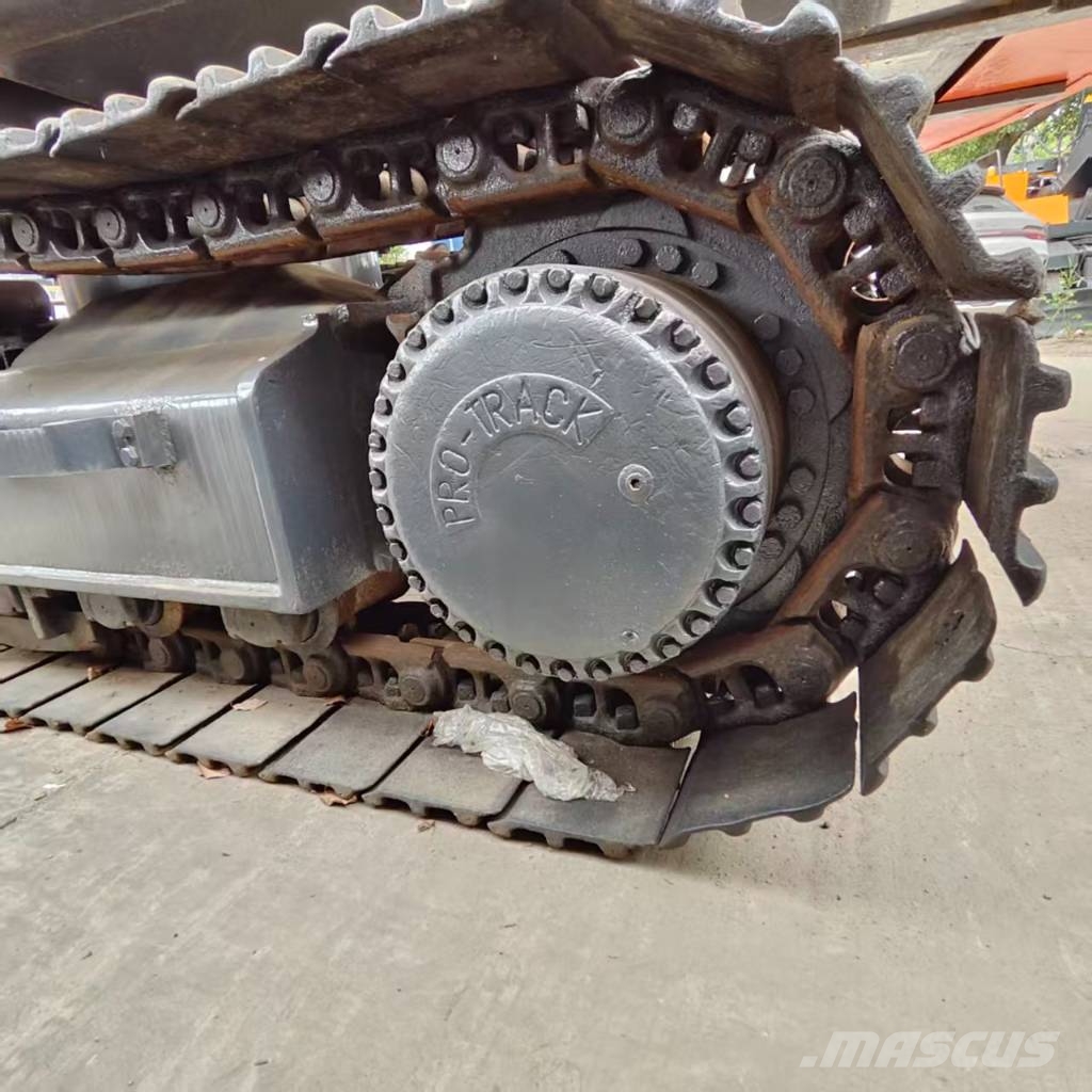 Doosan DX340LC-9C Гусеничні екскаватори