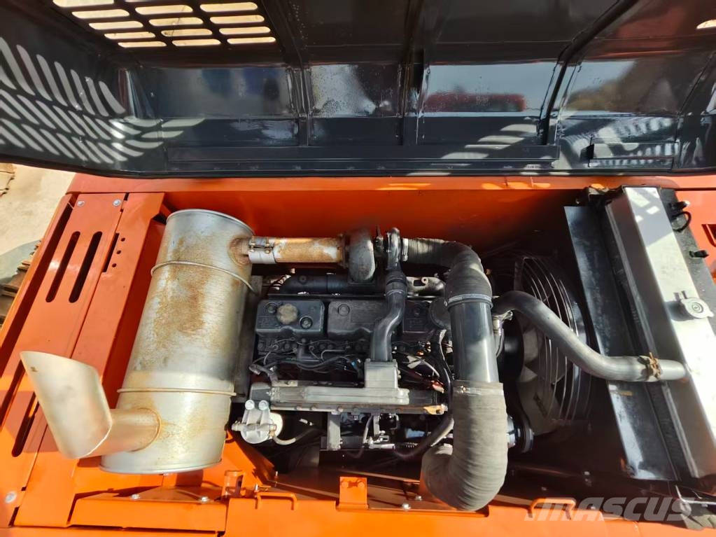 Doosan DX340LC-9C Гусеничні екскаватори