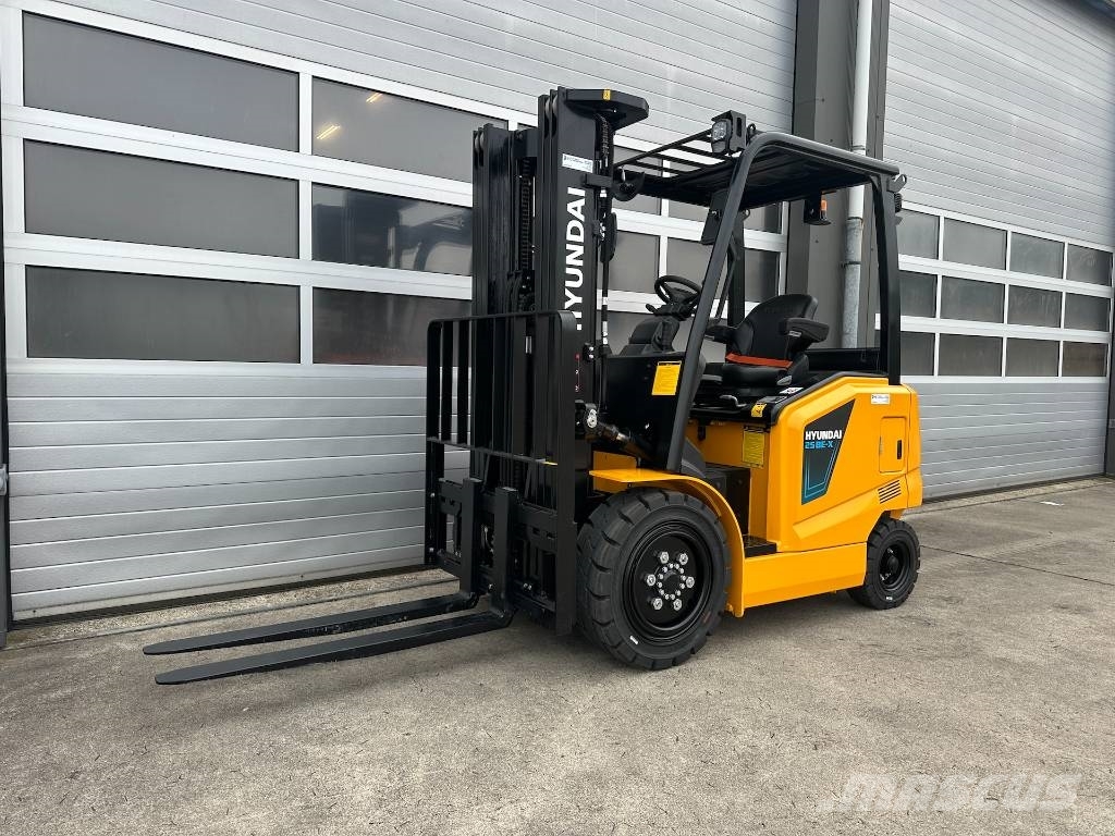 Hyundai 2.5 ton elektrische heftruck 25BE-X Triplex 3-deli Sähkötrukit