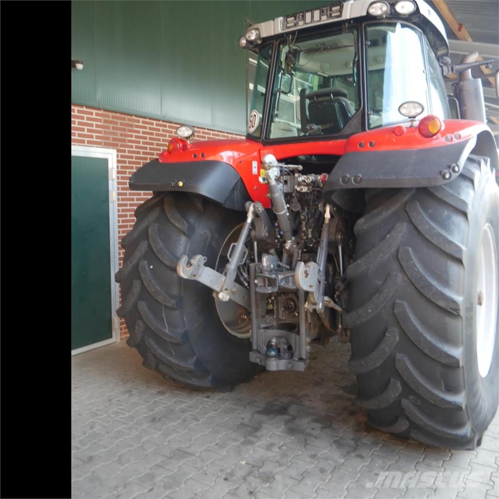Massey Ferguson 7724 Dyna-VT Traktorer