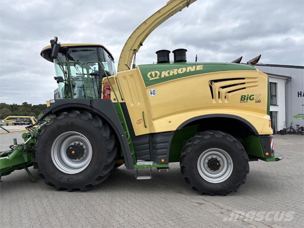 Krone BIG X 680 *LIEBHERR V8* Silaj makinasi