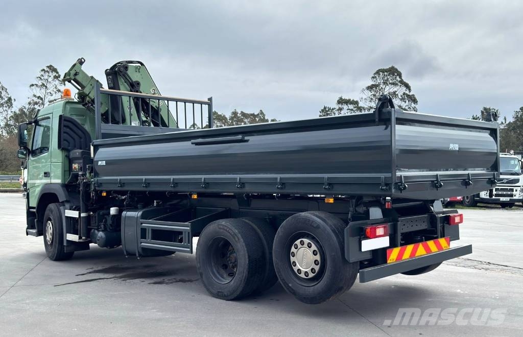 Volvo FM 330  + Hiab 144 ES-3 Caminhões basculantes